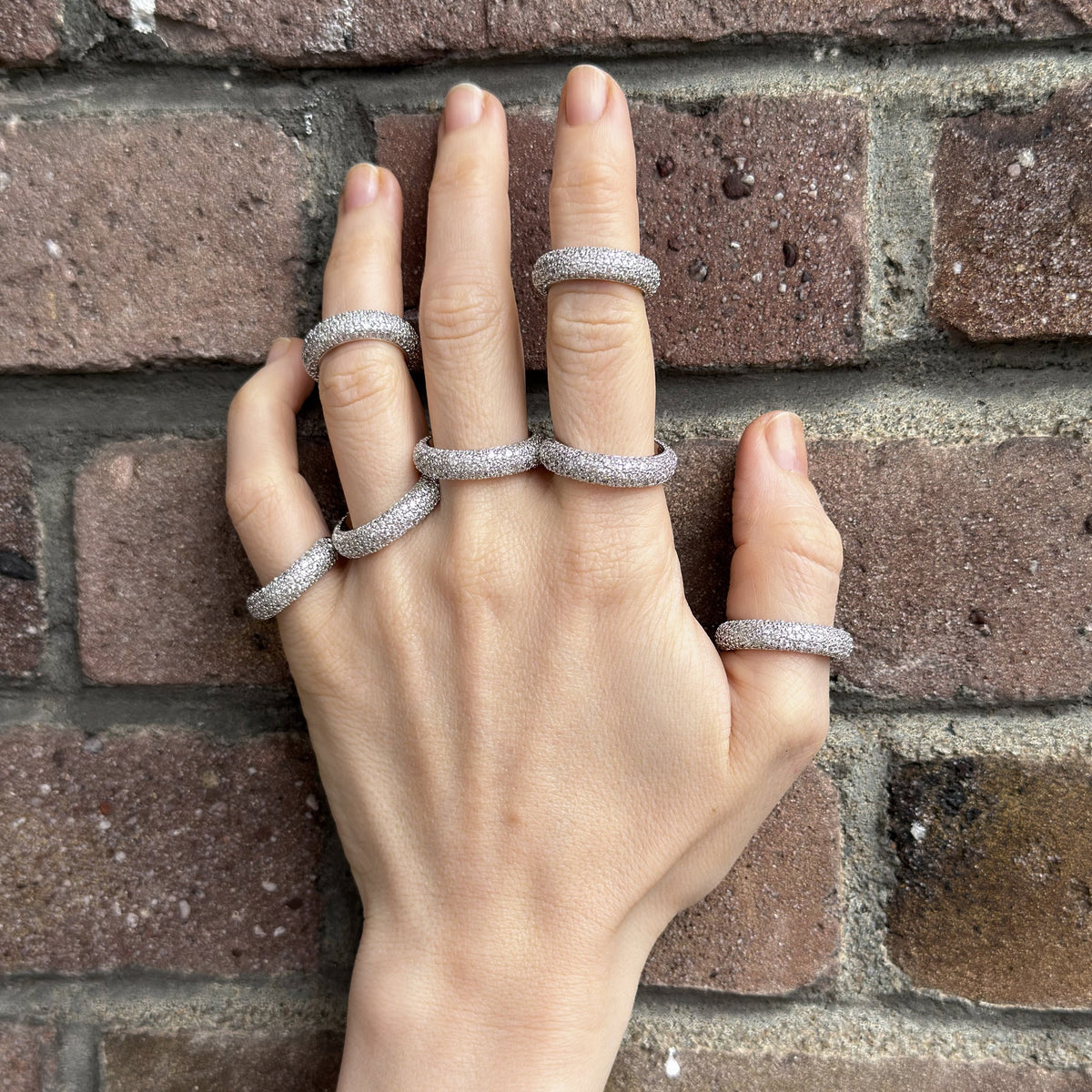 The Ring mini: pavé stack