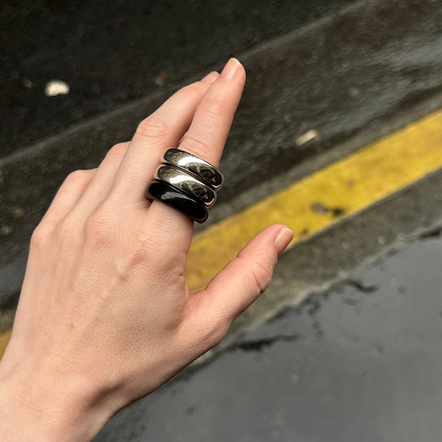 The Ring: black agate + silver