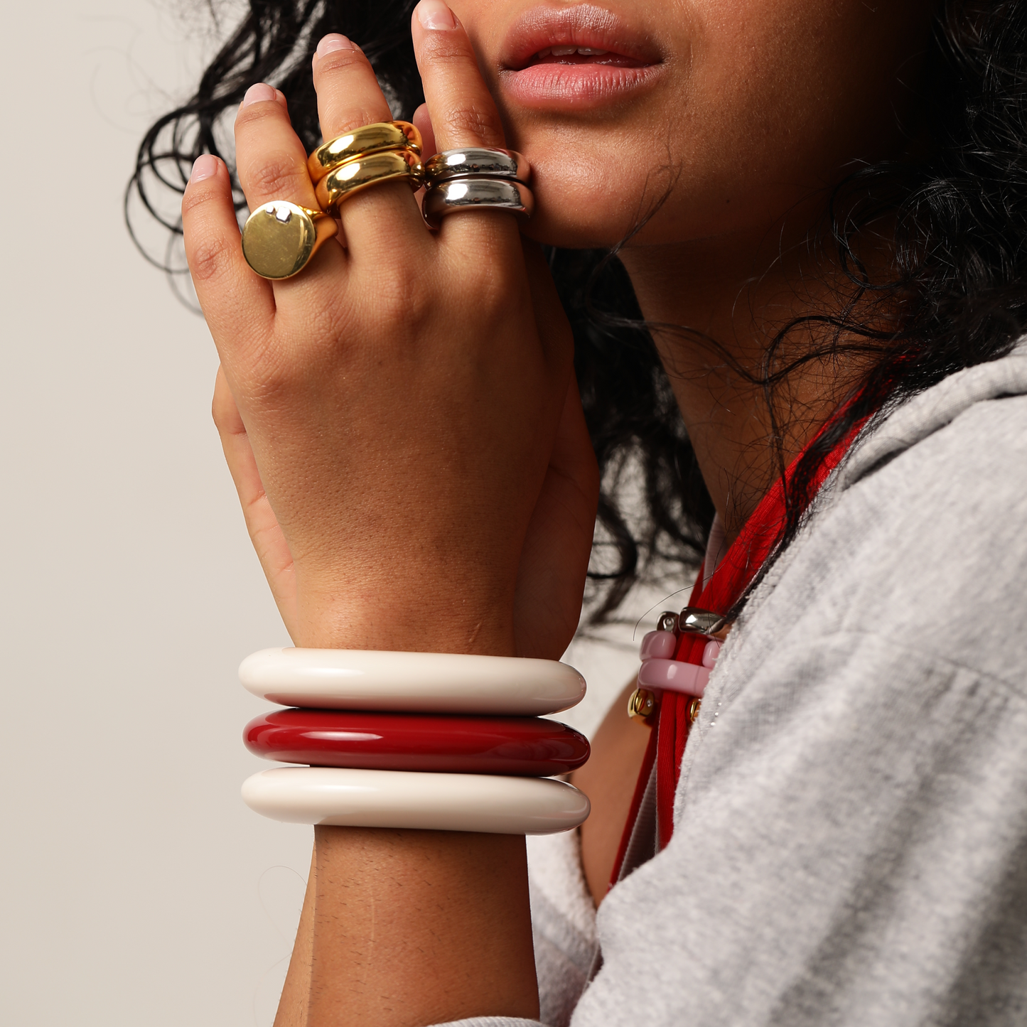 Small Bangle in burgundy