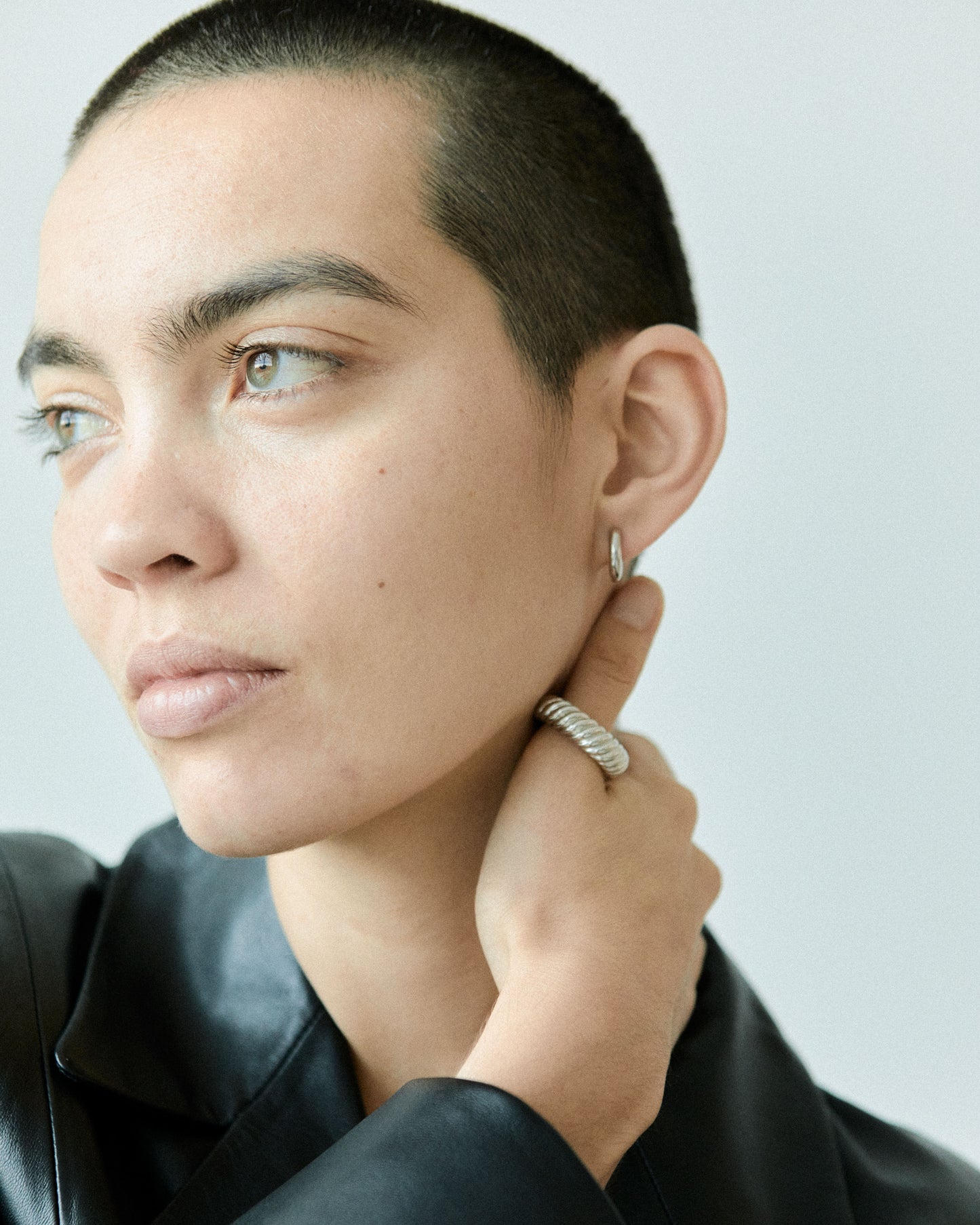 The Ring: silver twist