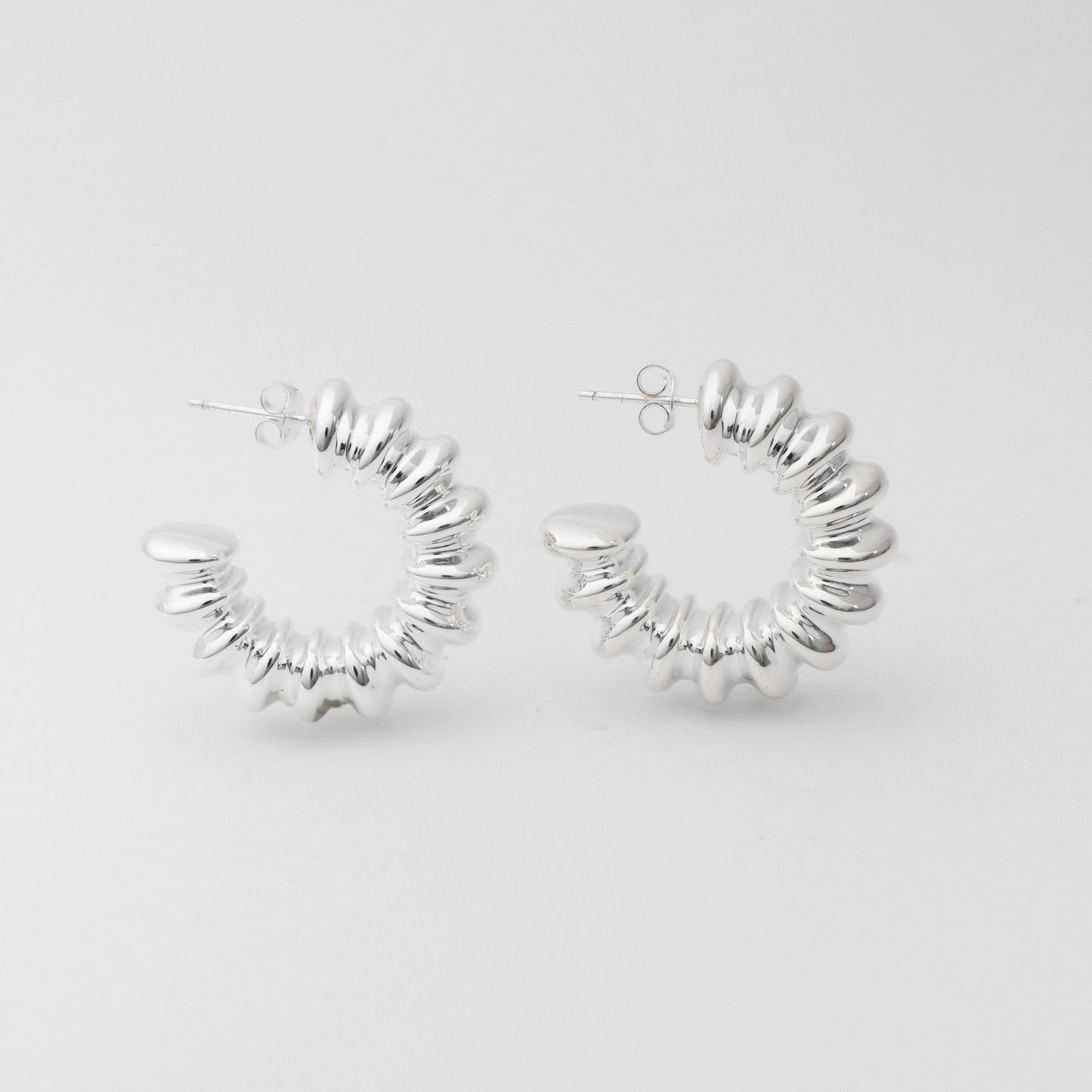 Structured hoops: silver