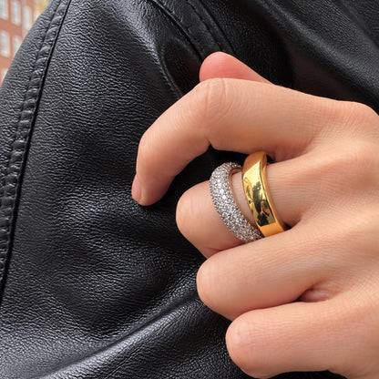 The Ring mini: gold & pavé set