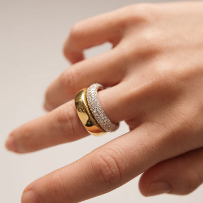The Ring mini: gold & pavé set