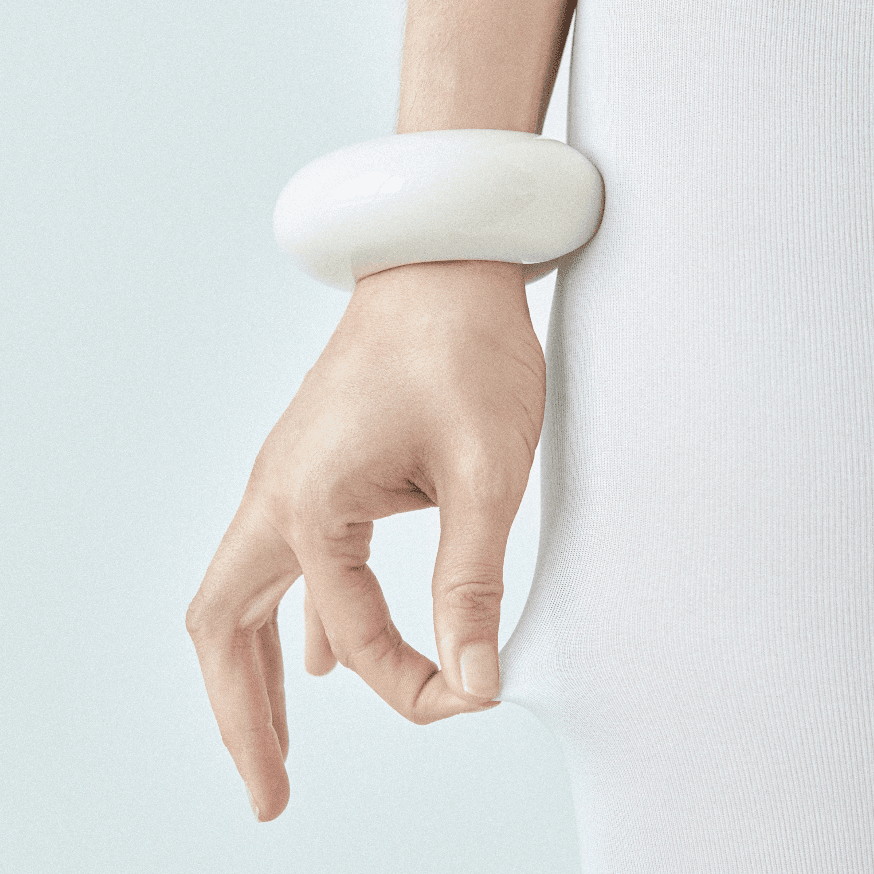 Big Bangle in white - Neeka Studios