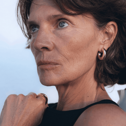 Medium chunky hoops: gold - Neeka Studios