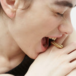 The Ring: gold twist - Neeka Studios