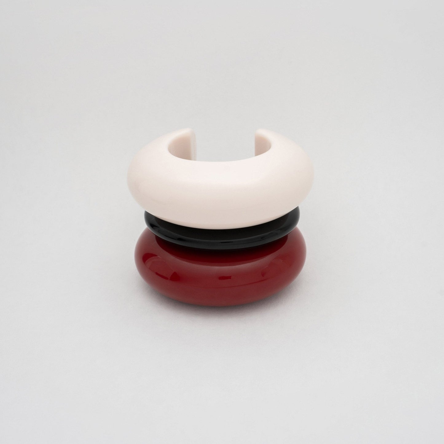 Small Bangle in black - Neeka Studios