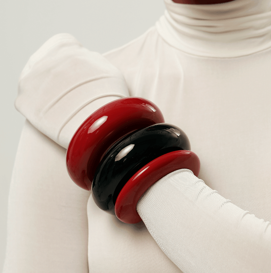 Small Bangle in burgundy - Neeka Studios