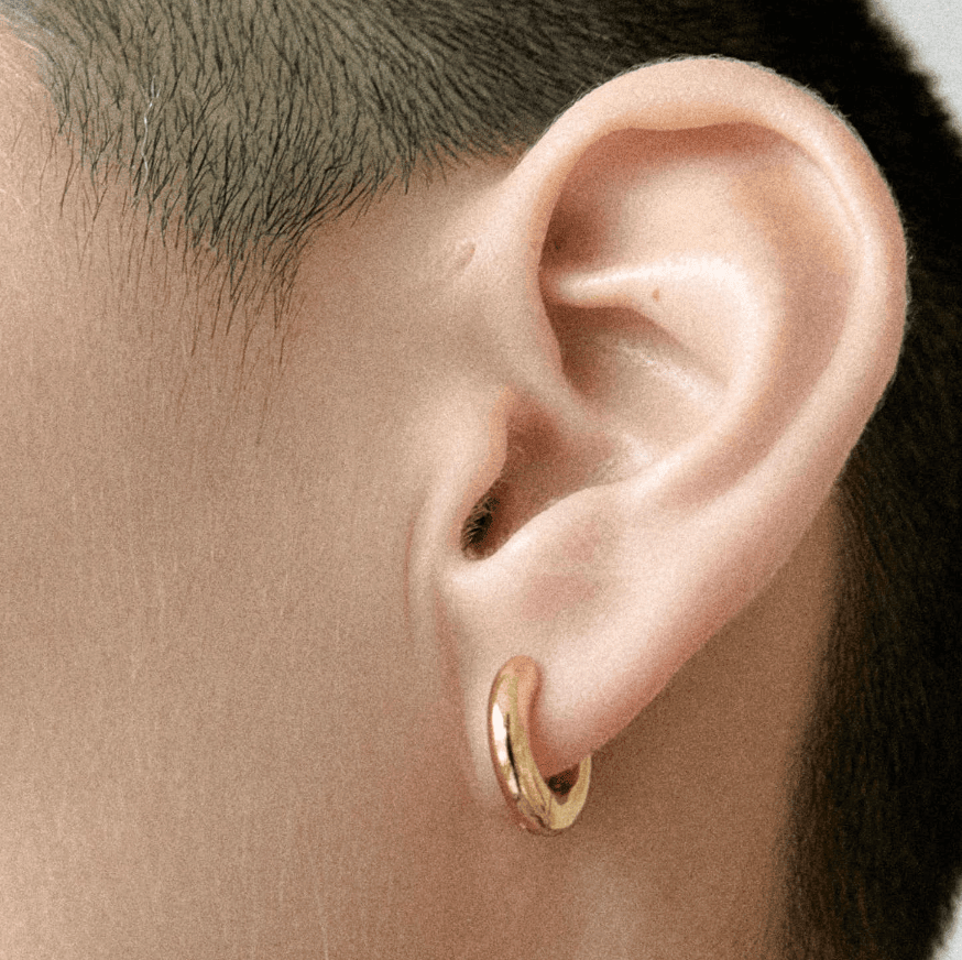 Small hoops: gold - Neeka Studios