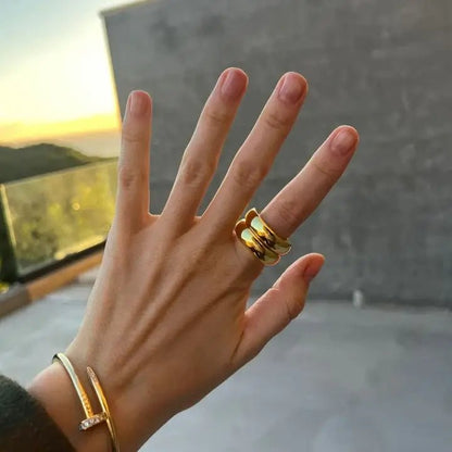 The Ring: gold stack