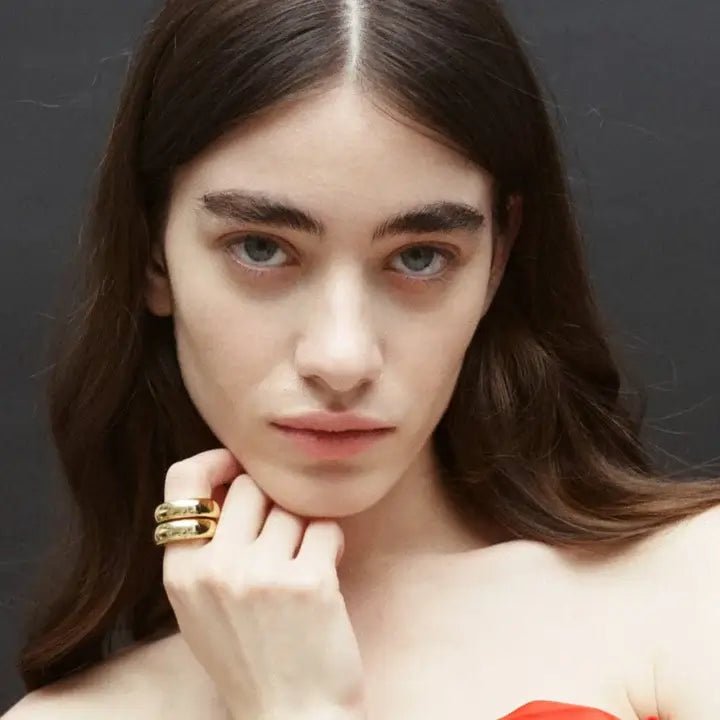 The Ring: gold stack