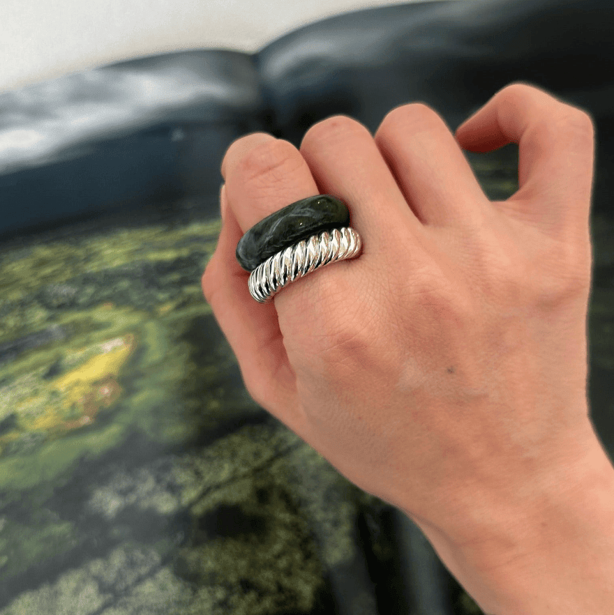 The Ring: silver twist - Neeka Studios